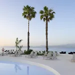 אתר נופש Elion Seaside ארטריה