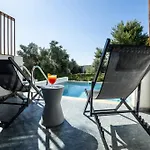 אתר נופש Elion Seaside