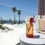אתר נופש Elion Seaside ארטריה