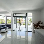 אתר נופש Elion Seaside 5*