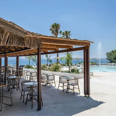 度假村 Elion Seaside 5*